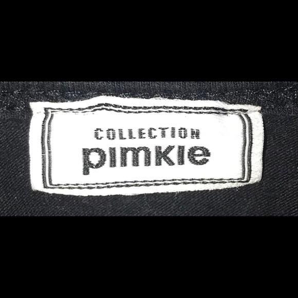 black tank top - Picture 3 of 4